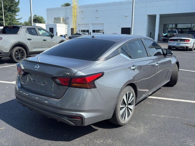 2022 Nissan Altima 2.5 SV
