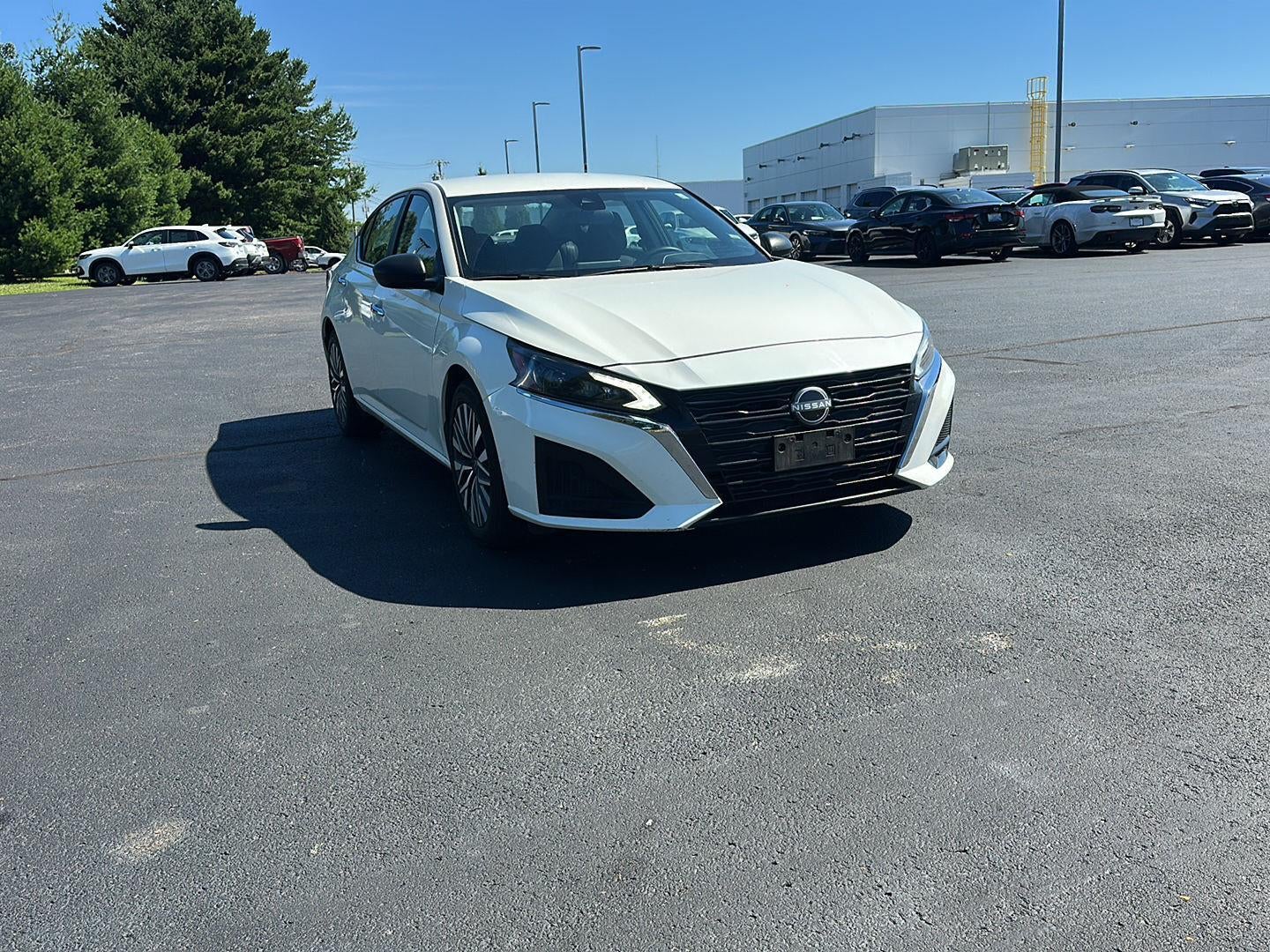 2025 Nissan Altima SV