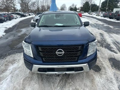 2023 Nissan Titan SV