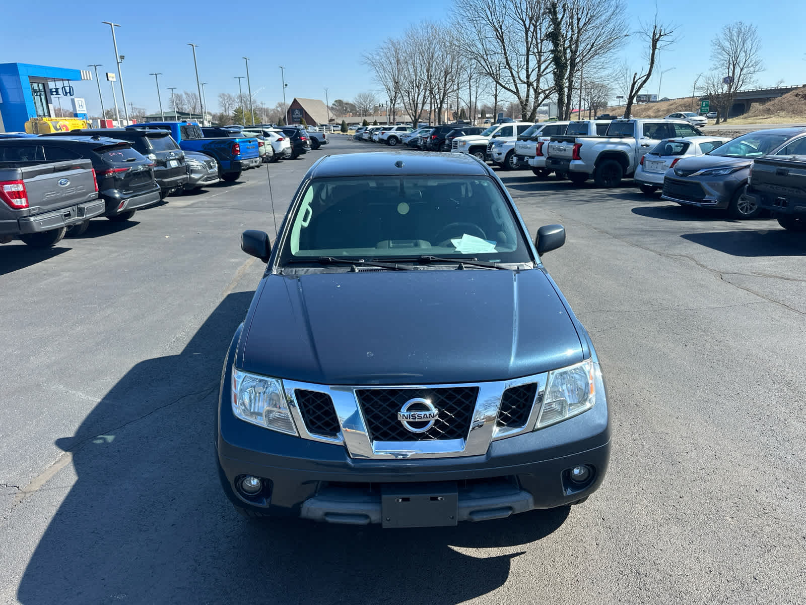 2016 Nissan Frontier SV