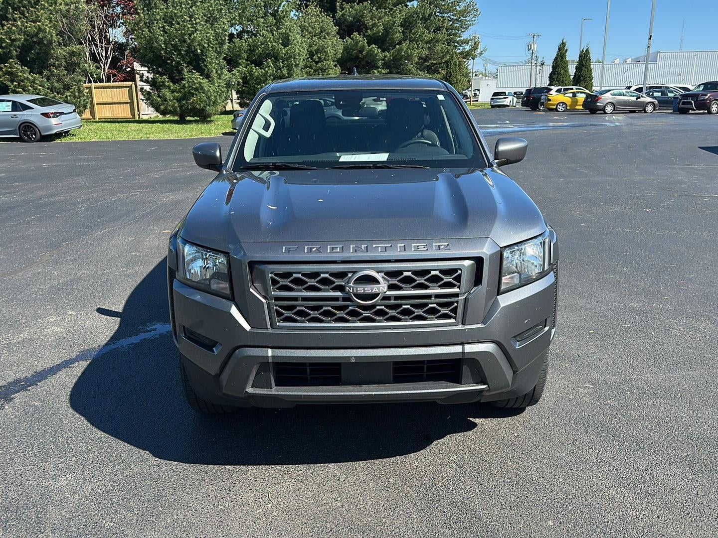 2024 Nissan Frontier SV