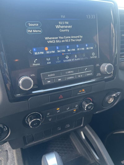 2022 Nissan Frontier SV
