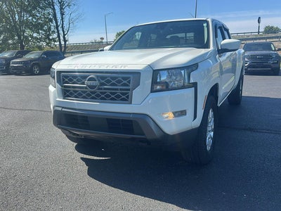 2022 Nissan Frontier SV