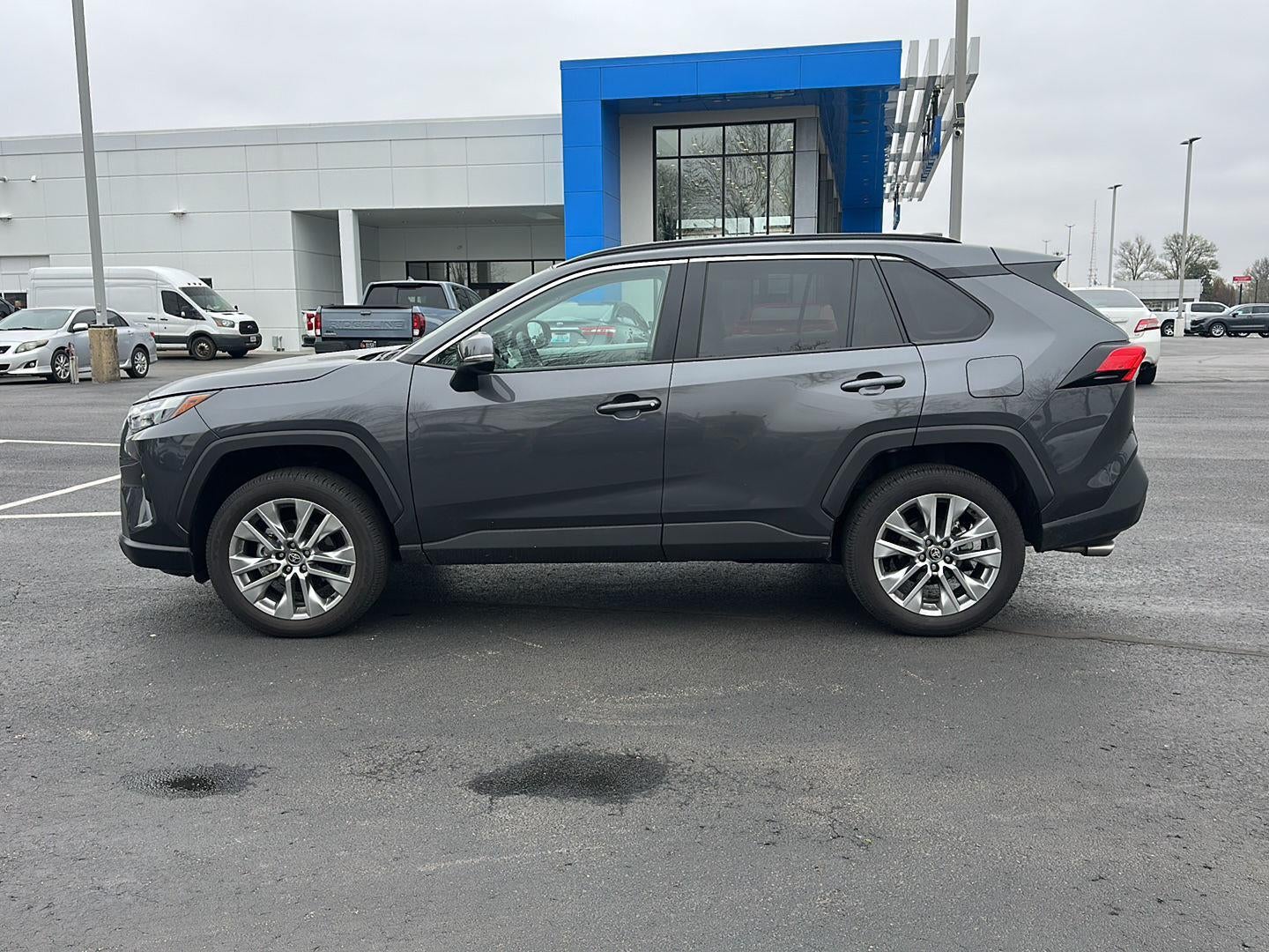 2025 Toyota RAV4 XLE Premium