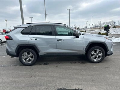2025 Toyota RAV4 Hybrid LE