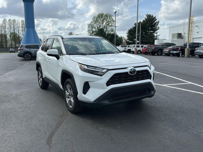 2024 Toyota RAV4 XLE