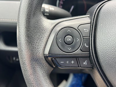 2024 TOYOTA TRUCK RAV4 XLE