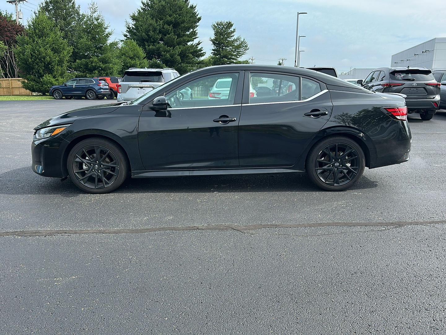 2025 Nissan Sentra SR