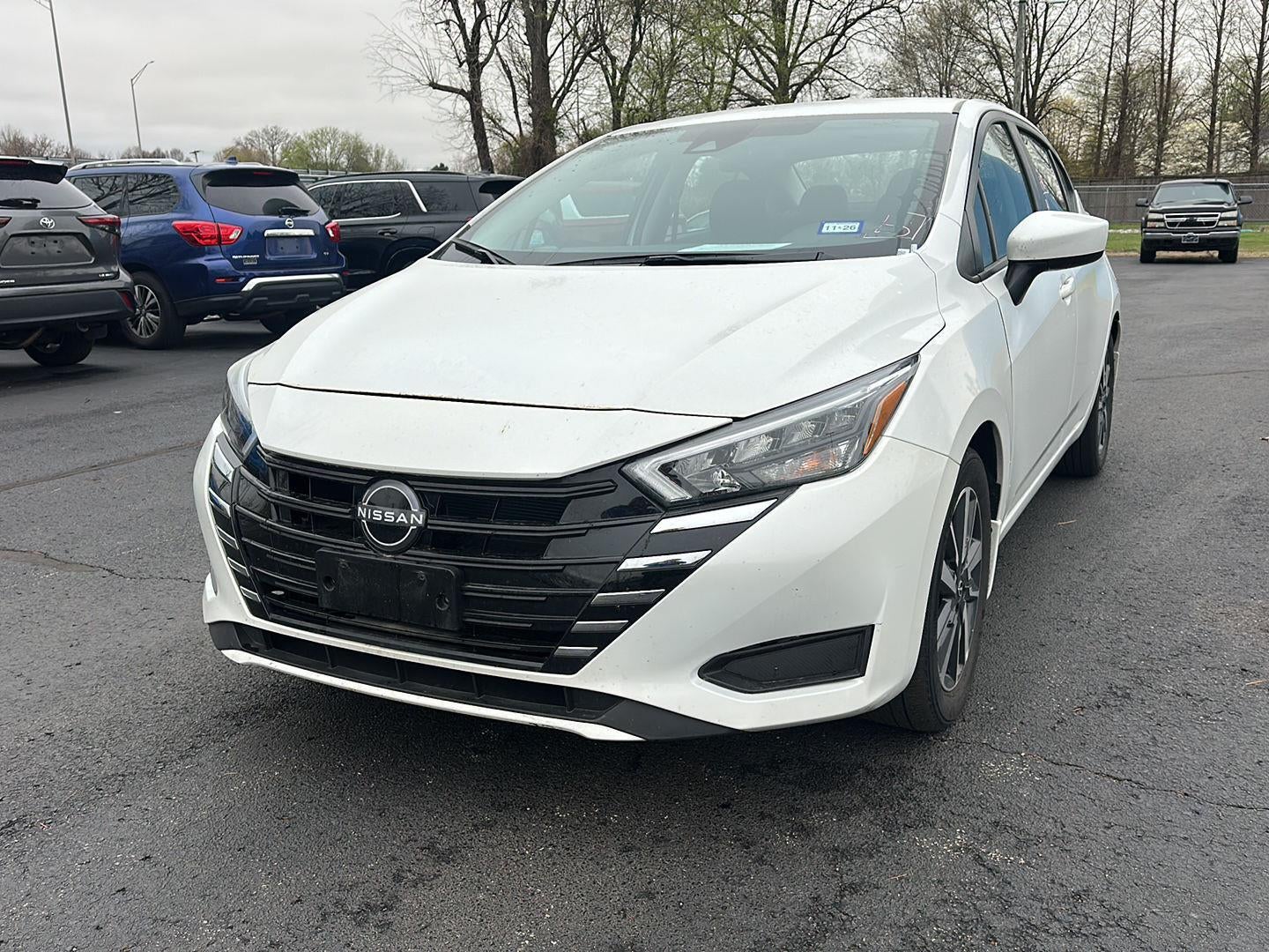 2025 Nissan Versa SV