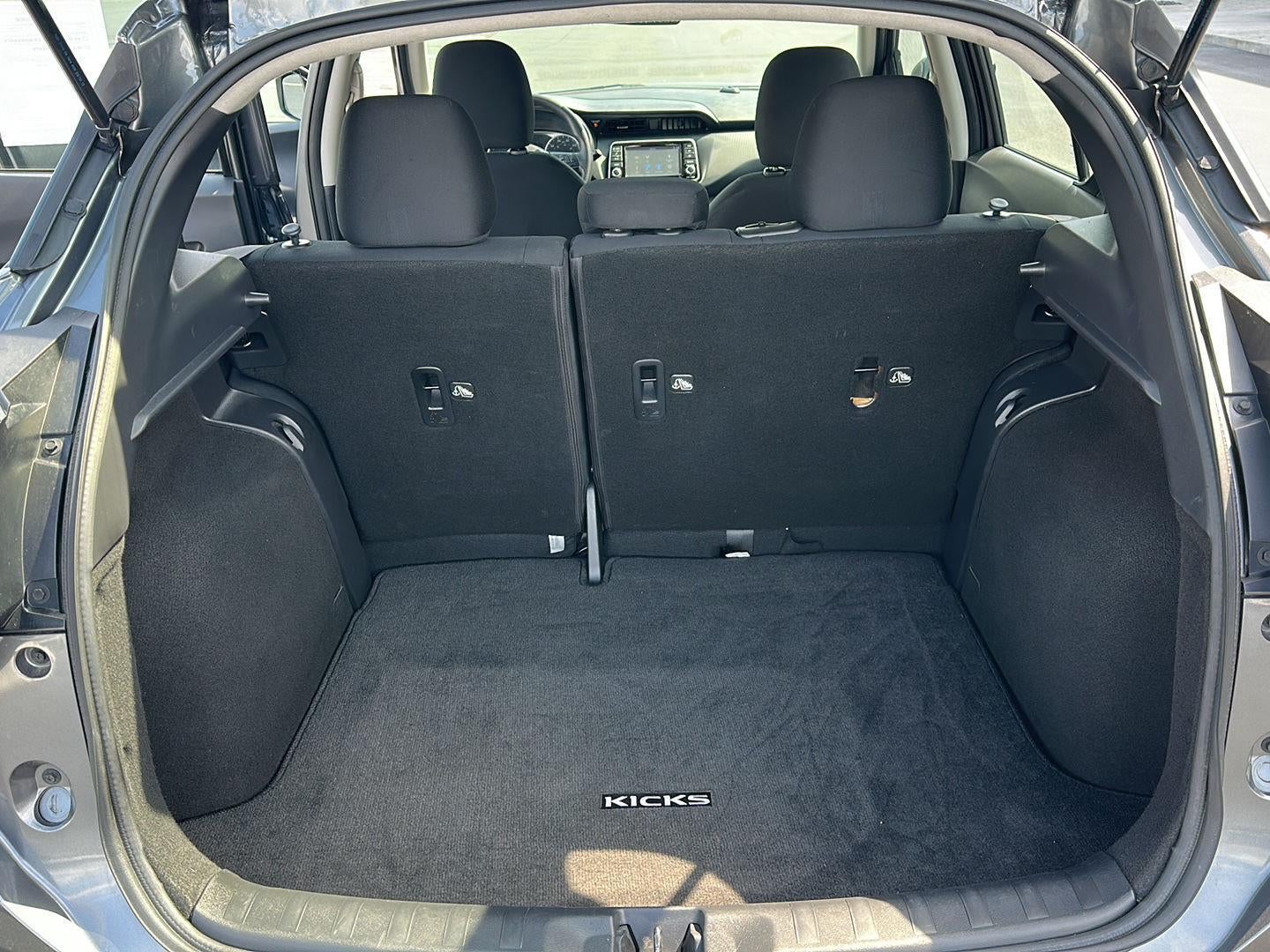 2023 Nissan Kicks S