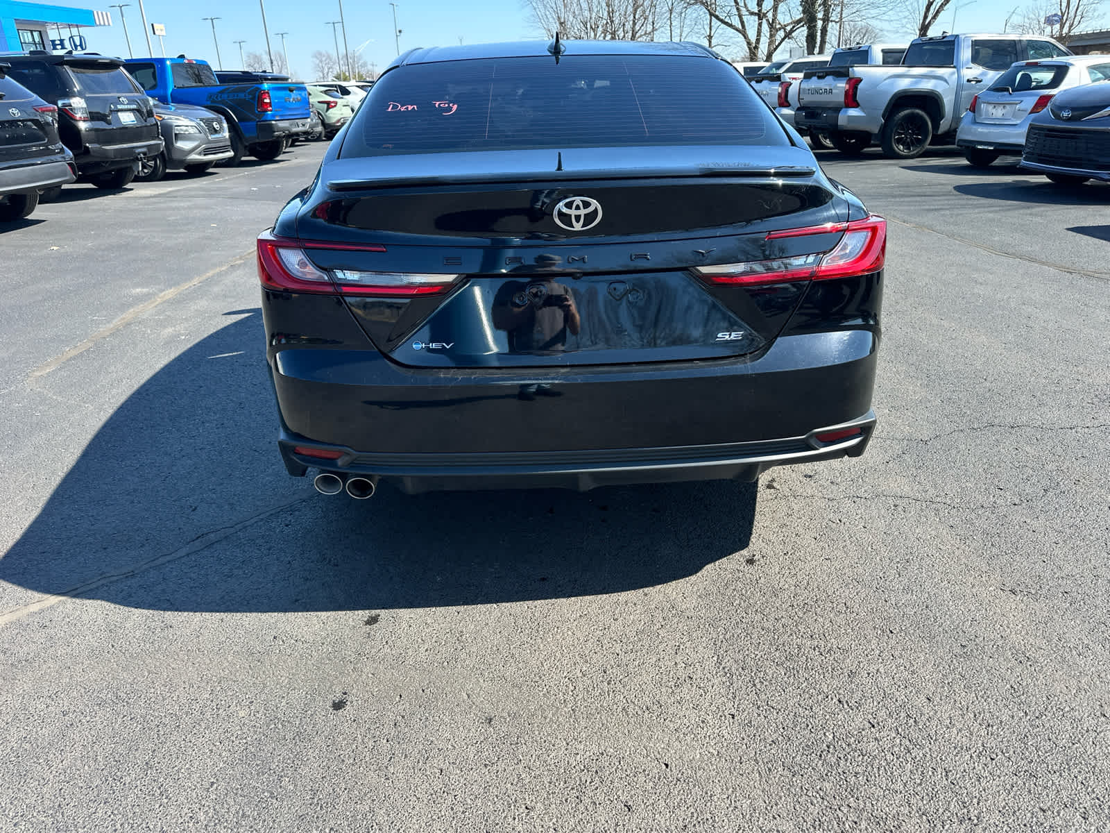 2025 Toyota Camry SE