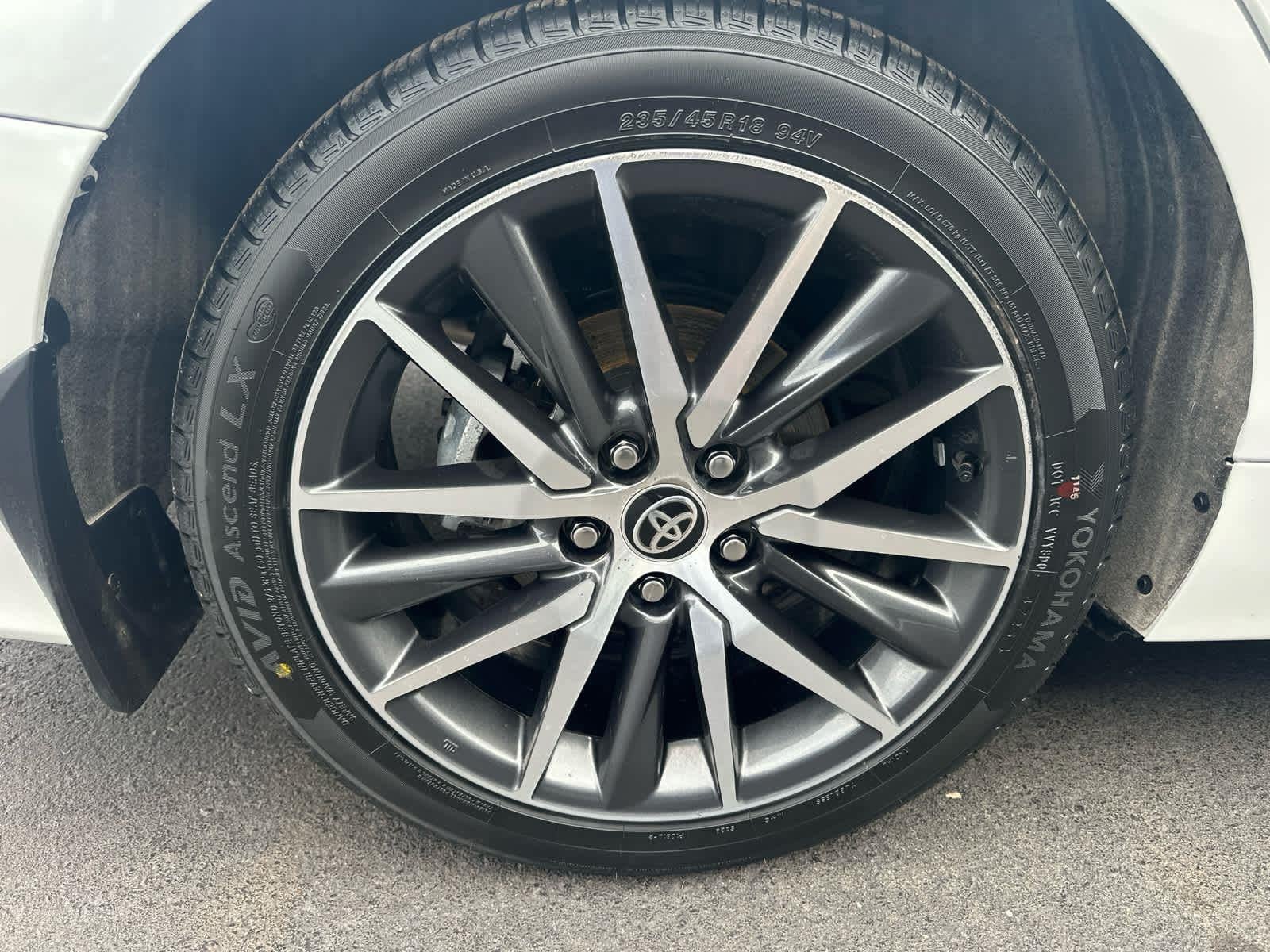 2024 Toyota Camry Hybrid XLE