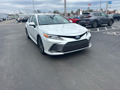2024 Toyota Camry Hybrid XLE