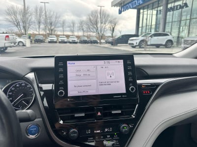 2024 Toyota Camry Hybrid XLE