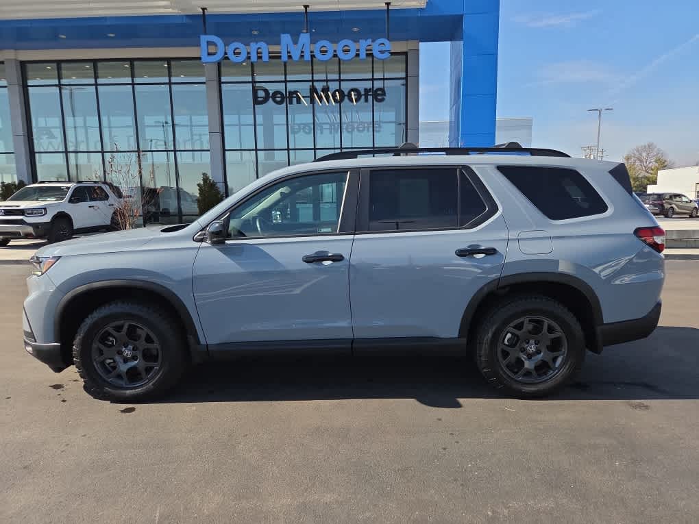 2023 Honda Pilot TrailSport