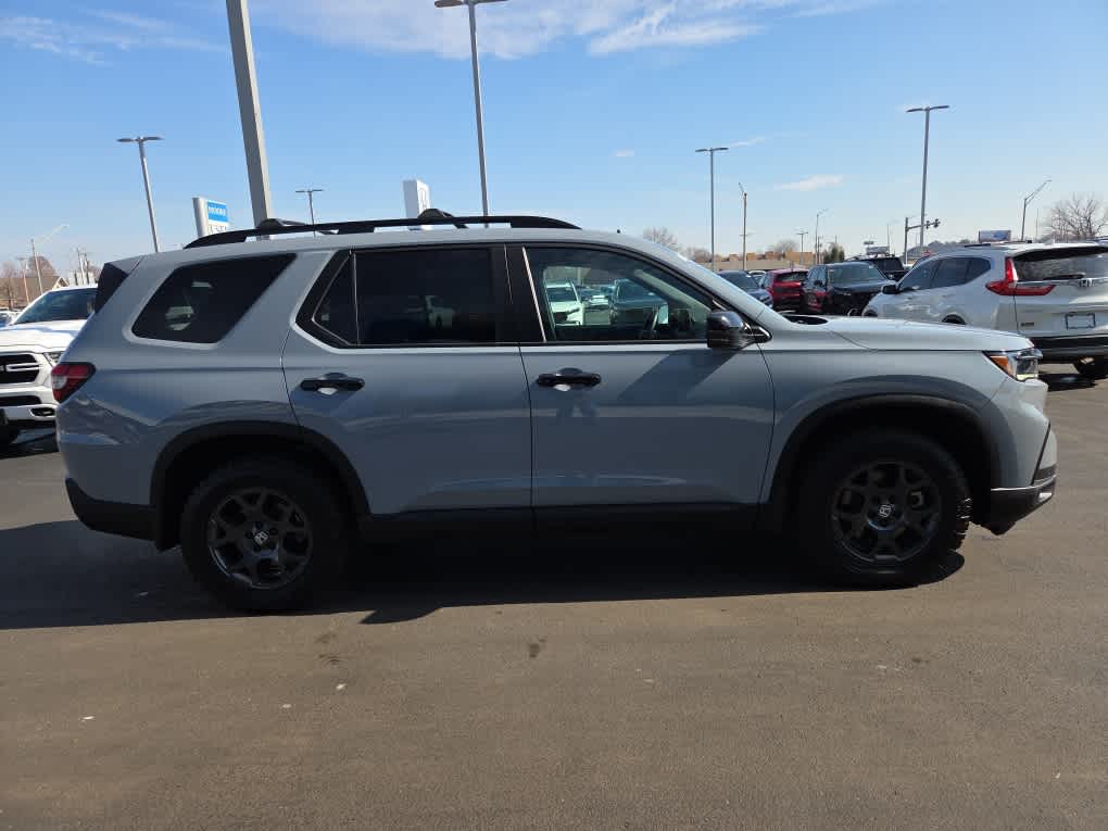 2023 Honda Pilot TrailSport