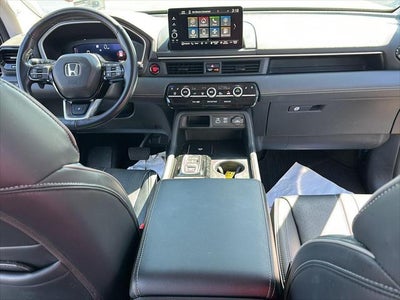 2023 Honda Pilot Elite