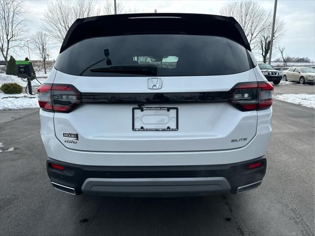 2023 Honda Pilot Elite