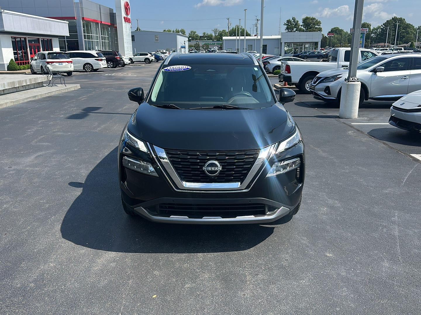 2023 Nissan Rogue SL