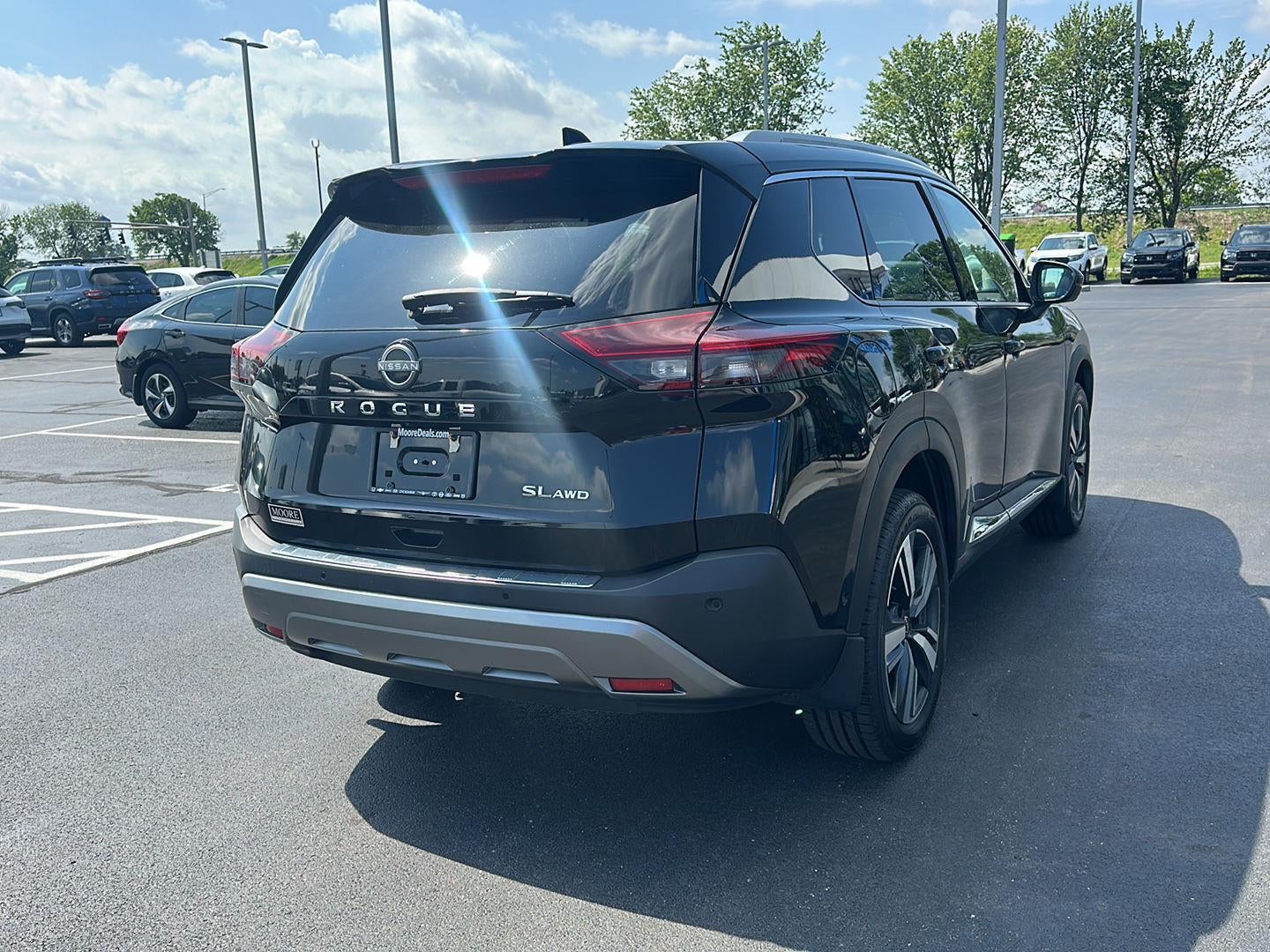 2023 Nissan Rogue SL