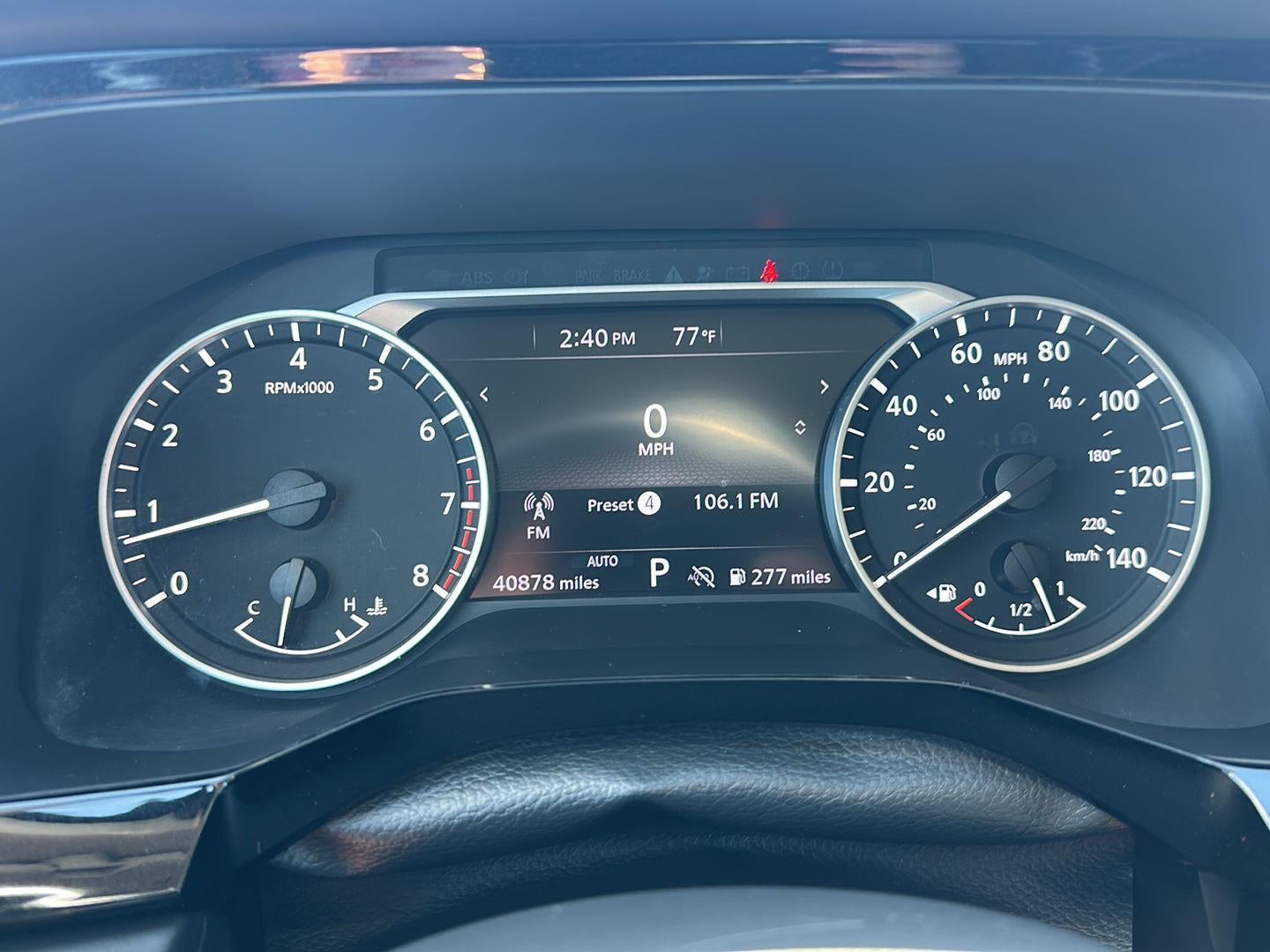 2024 Nissan Pathfinder SV