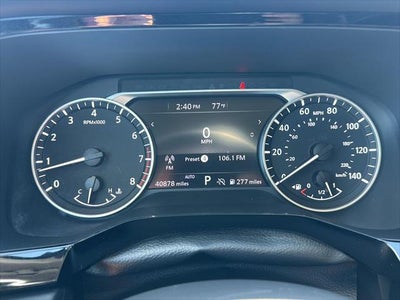 2024 Nissan Pathfinder SV