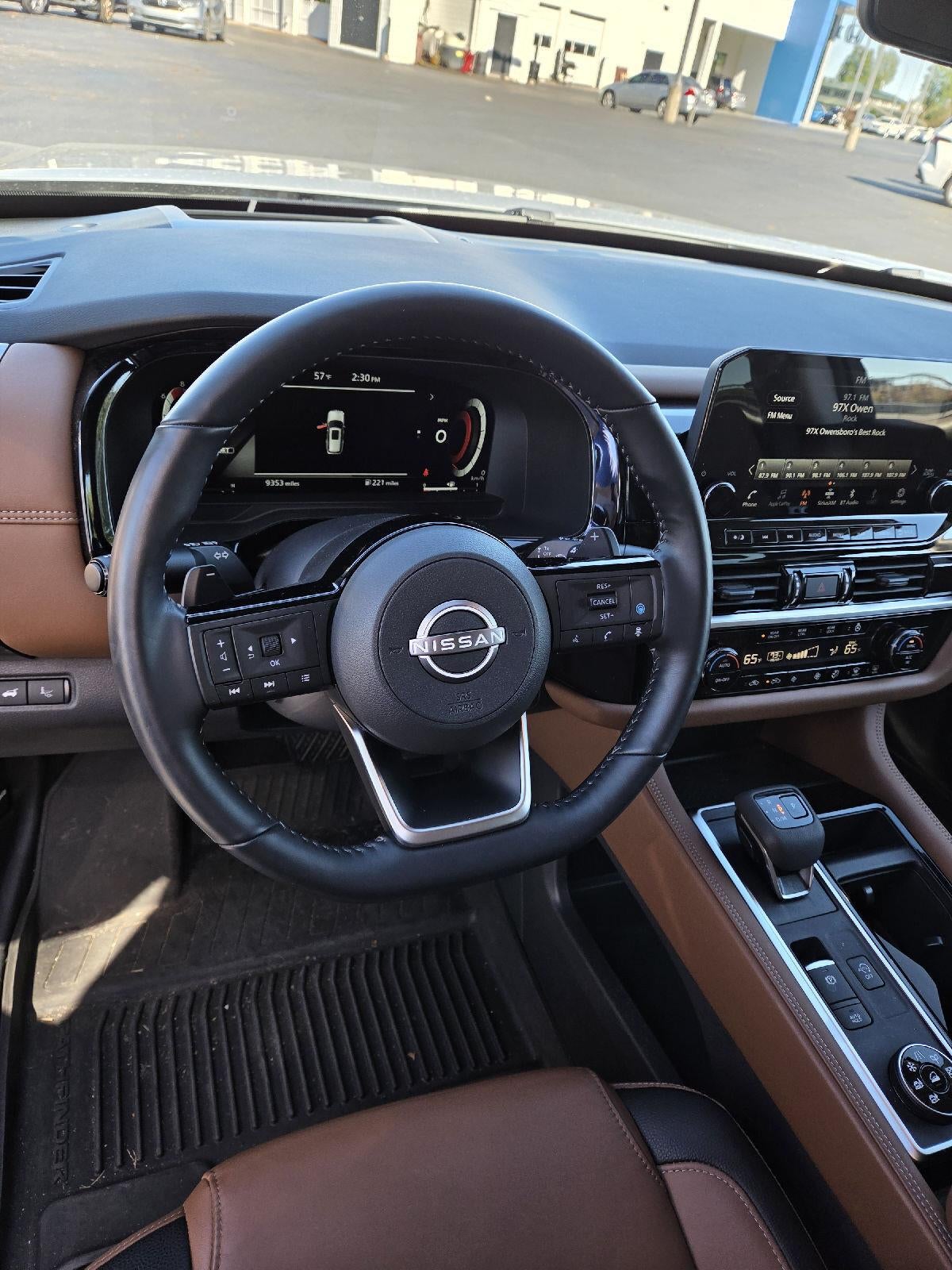 2025 Nissan Pathfinder Platinum