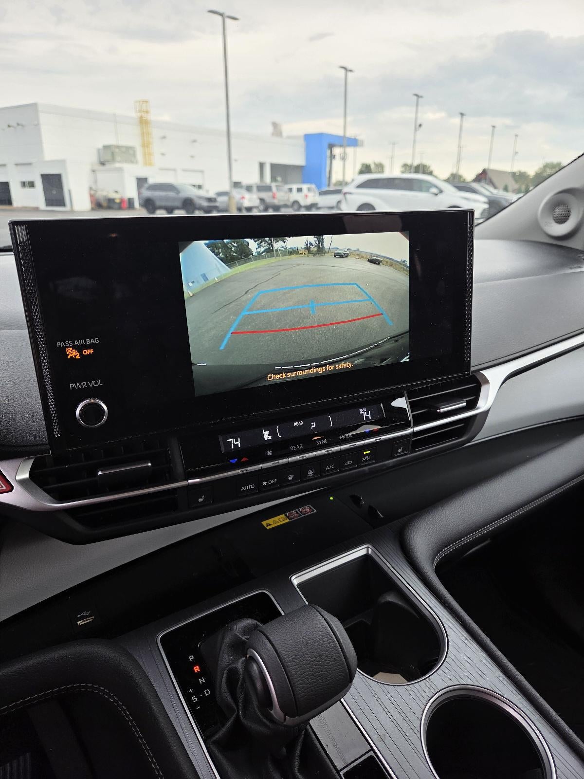 2025 Toyota Sienna XLE 7-Passenger