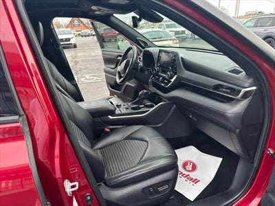 2021 TOYOTA TRUCK HIGHLANDER XSE