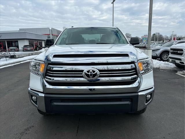 2017 Toyota Tundra SR5