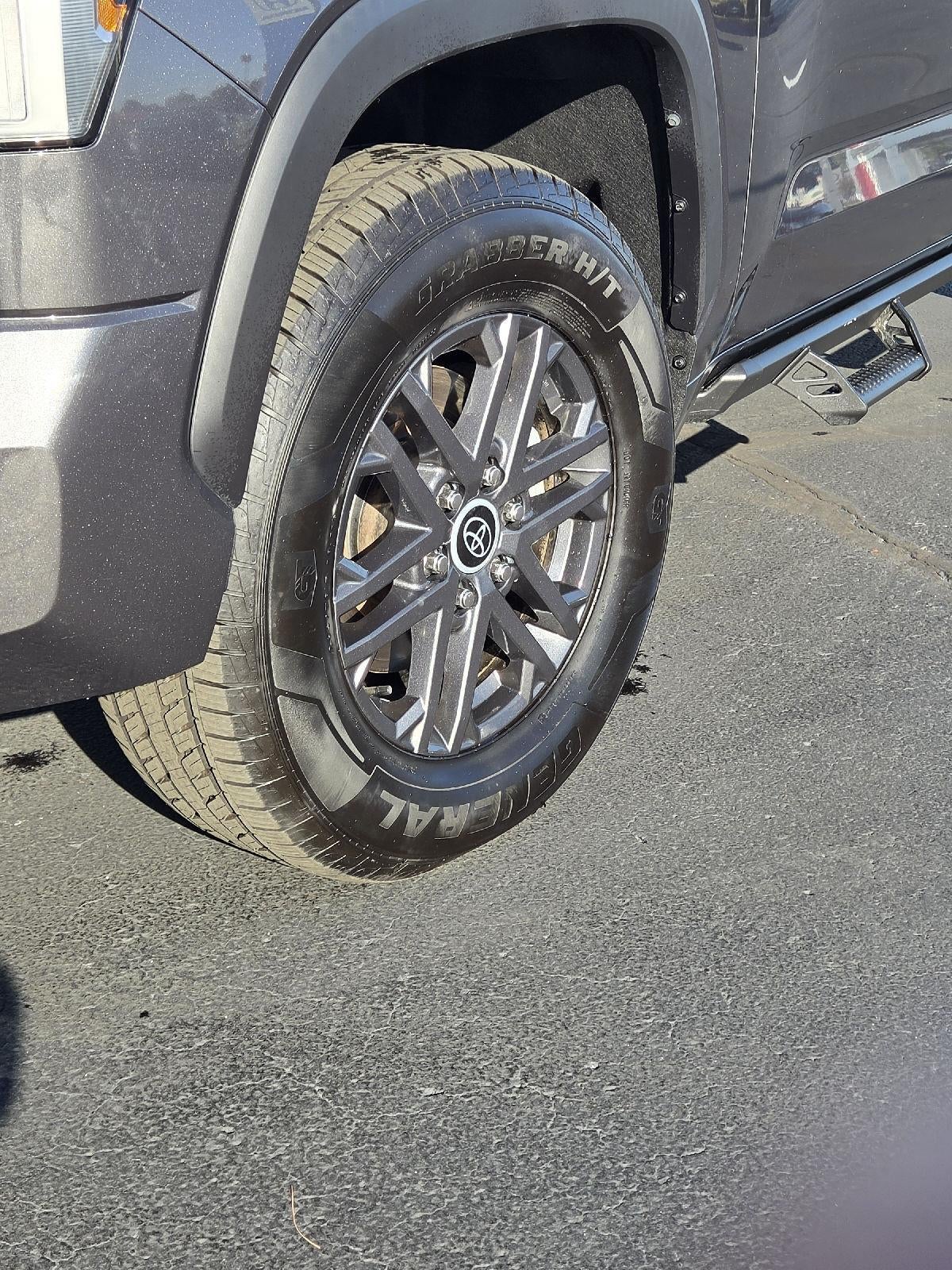 2024 Toyota Tundra SR5