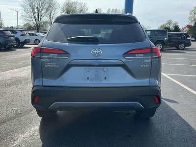 2025 Toyota Corolla Cross XLE