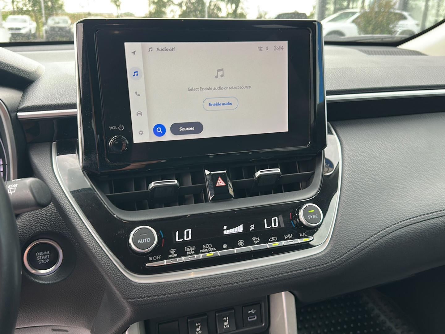 2023 Toyota Corolla Cross XLE