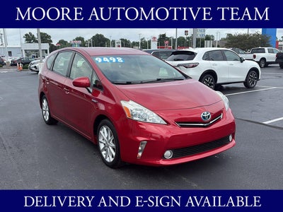 2013 Toyota Prius v Five