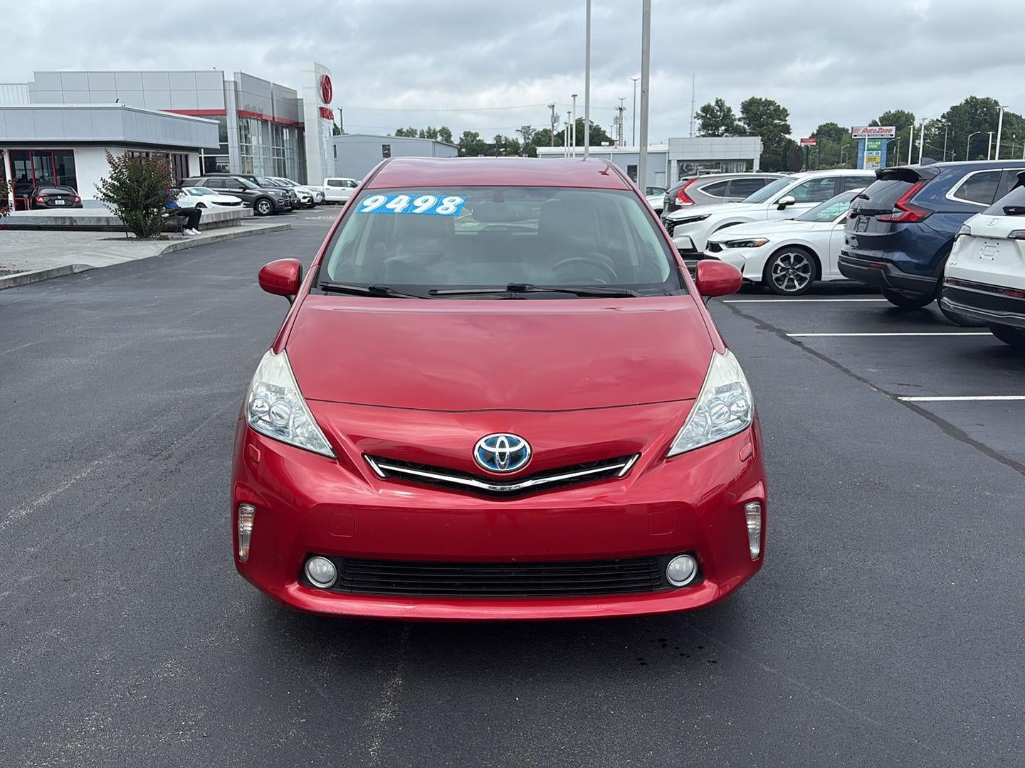 2013 Toyota Prius v Five