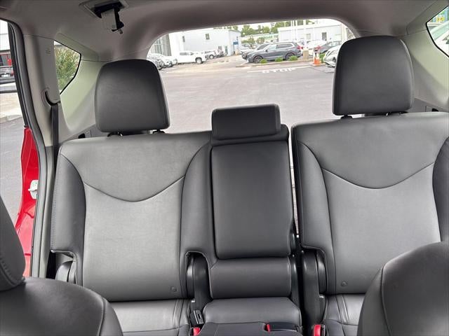 2013 Toyota Prius v Five