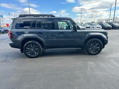 2024 Toyota Land Cruiser 4WD (Natl)