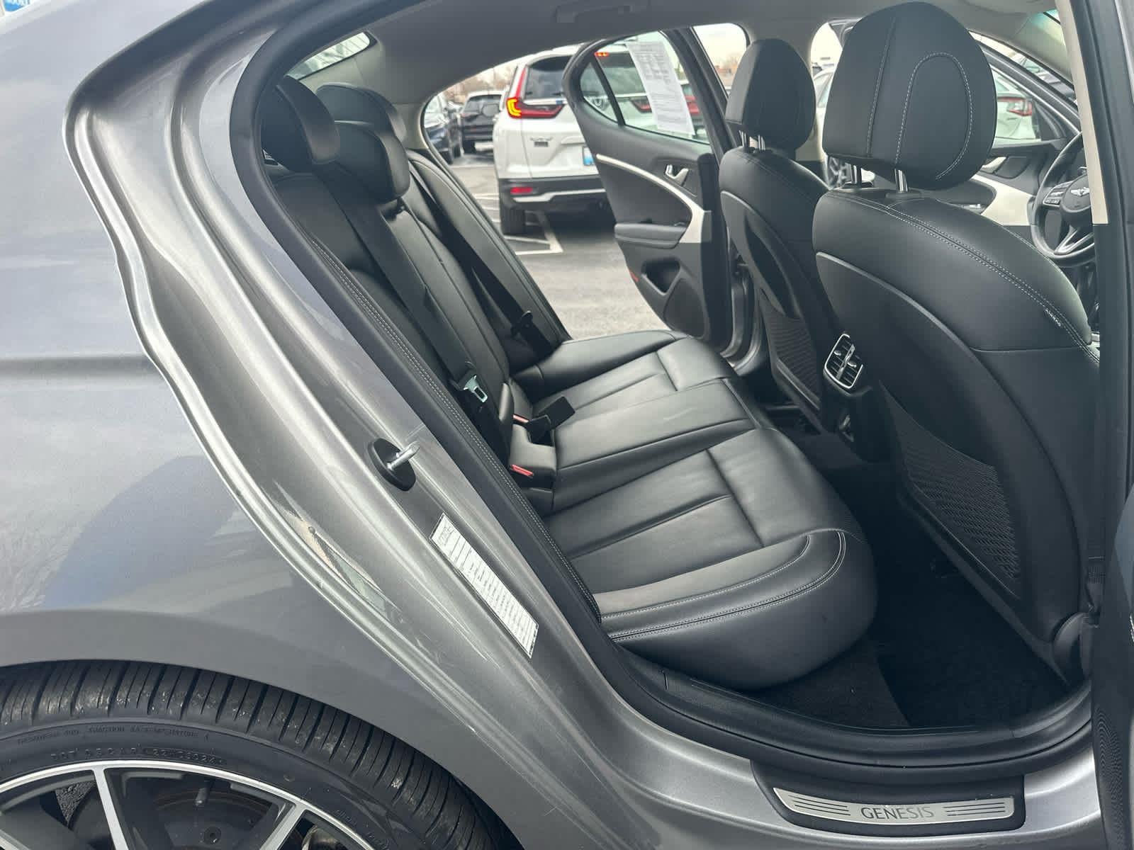 2023 Genesis G70 2.0T