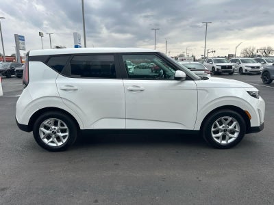 2024 Kia SOUL LX