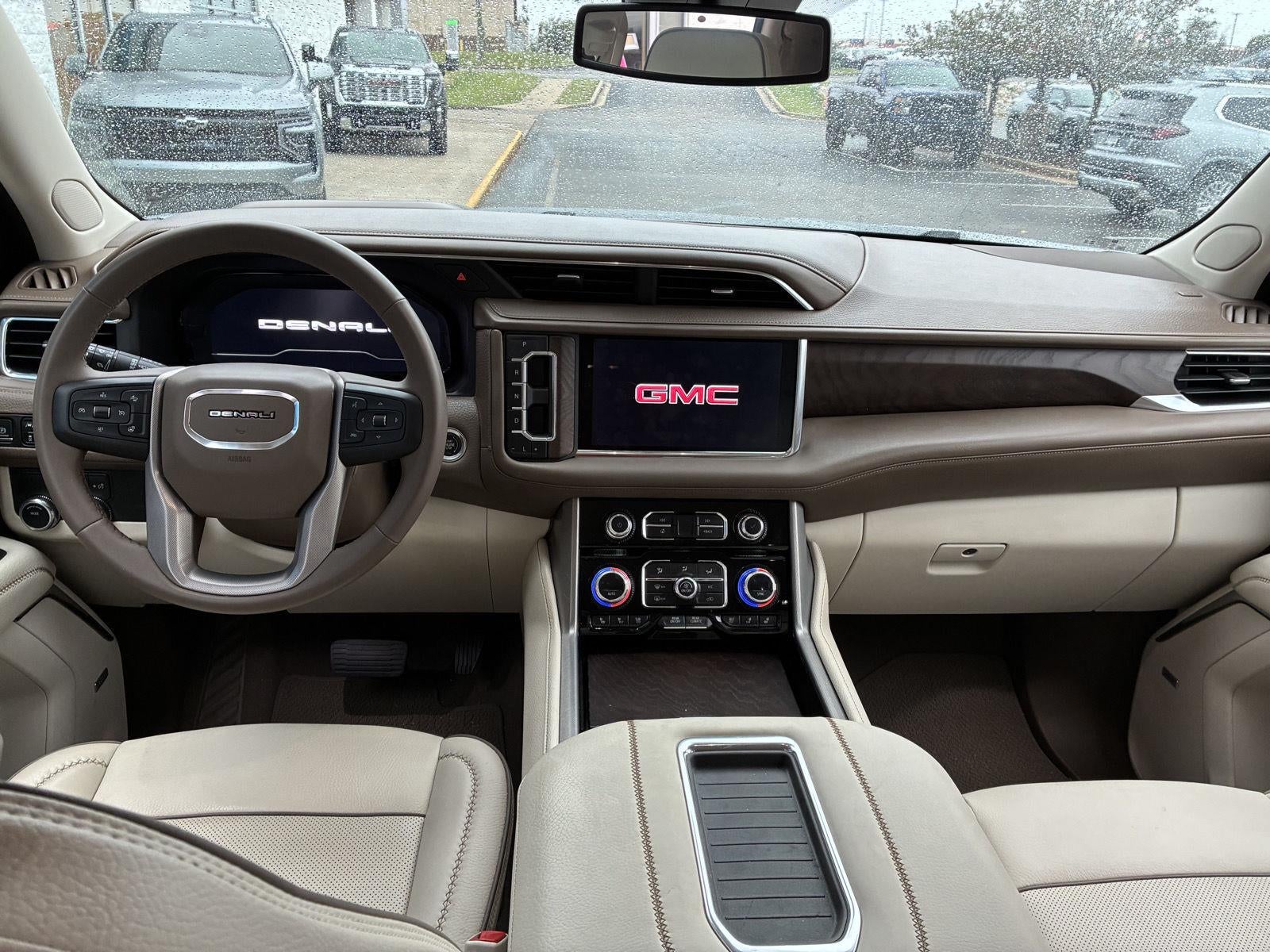 2023 GMC Yukon Denali