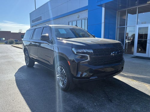 2023 Chevrolet Suburban RST