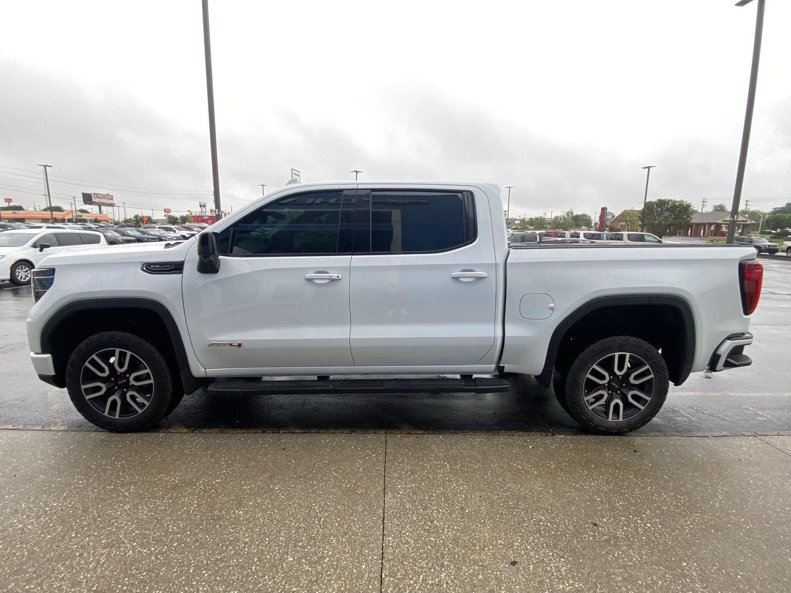 2024 GMC Sierra 1500 AT4