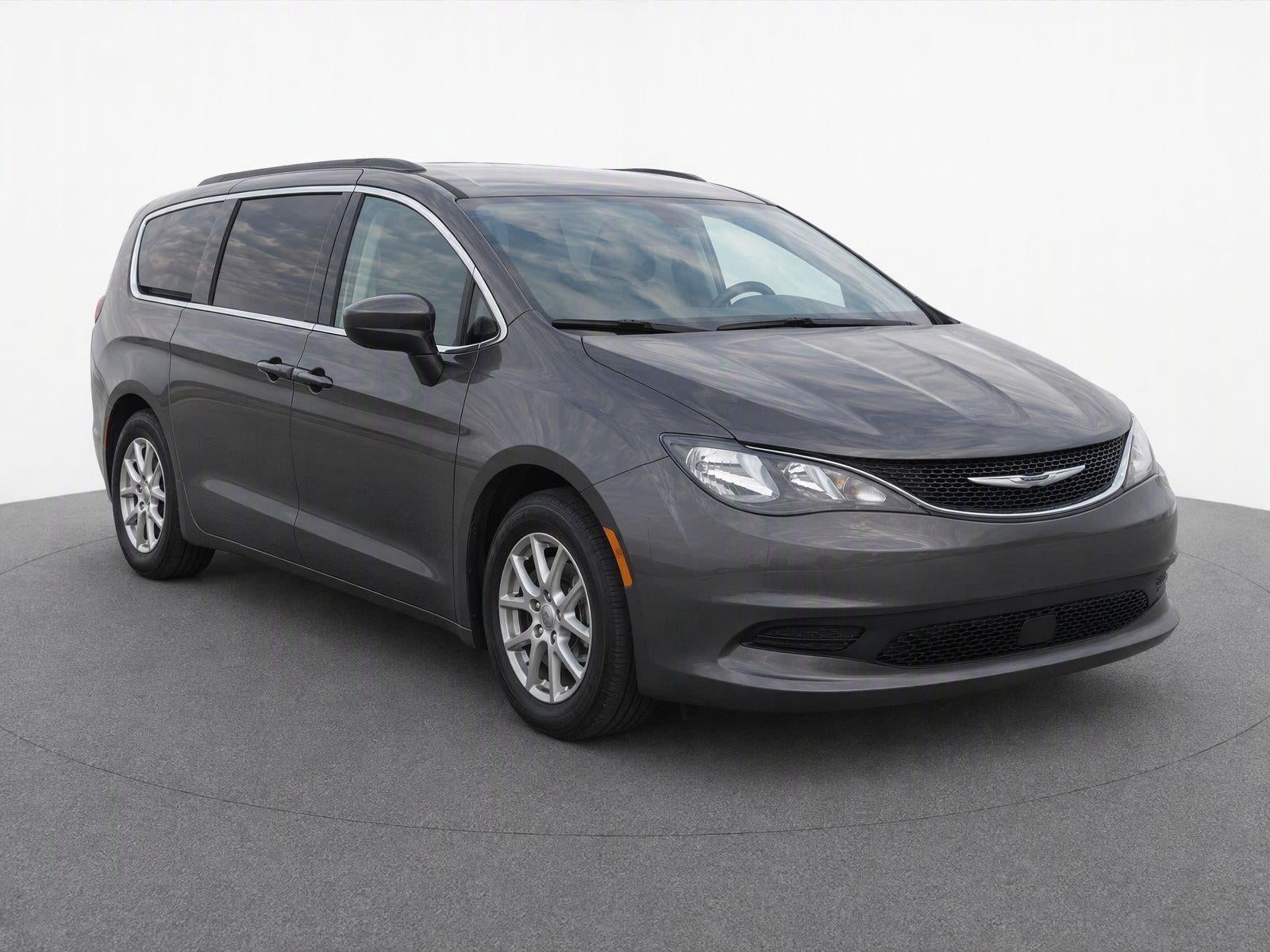 2021 Chrysler Voyager LXI
