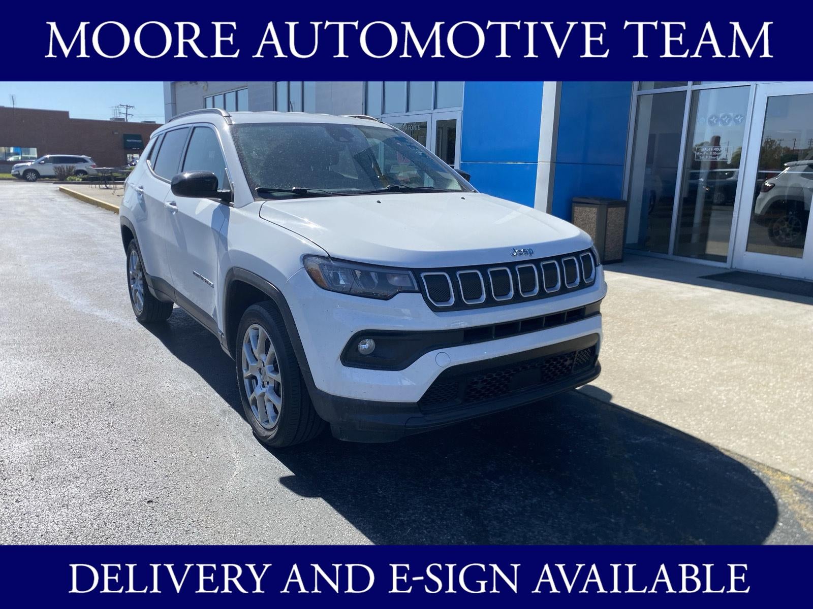 2022 Jeep Compass Latitude Lux 4X4's photo