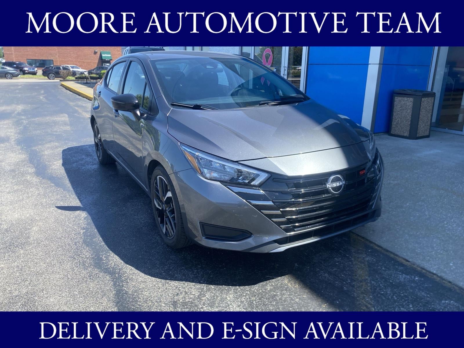 2024 Nissan Versa 1.6 SR CVT's photo