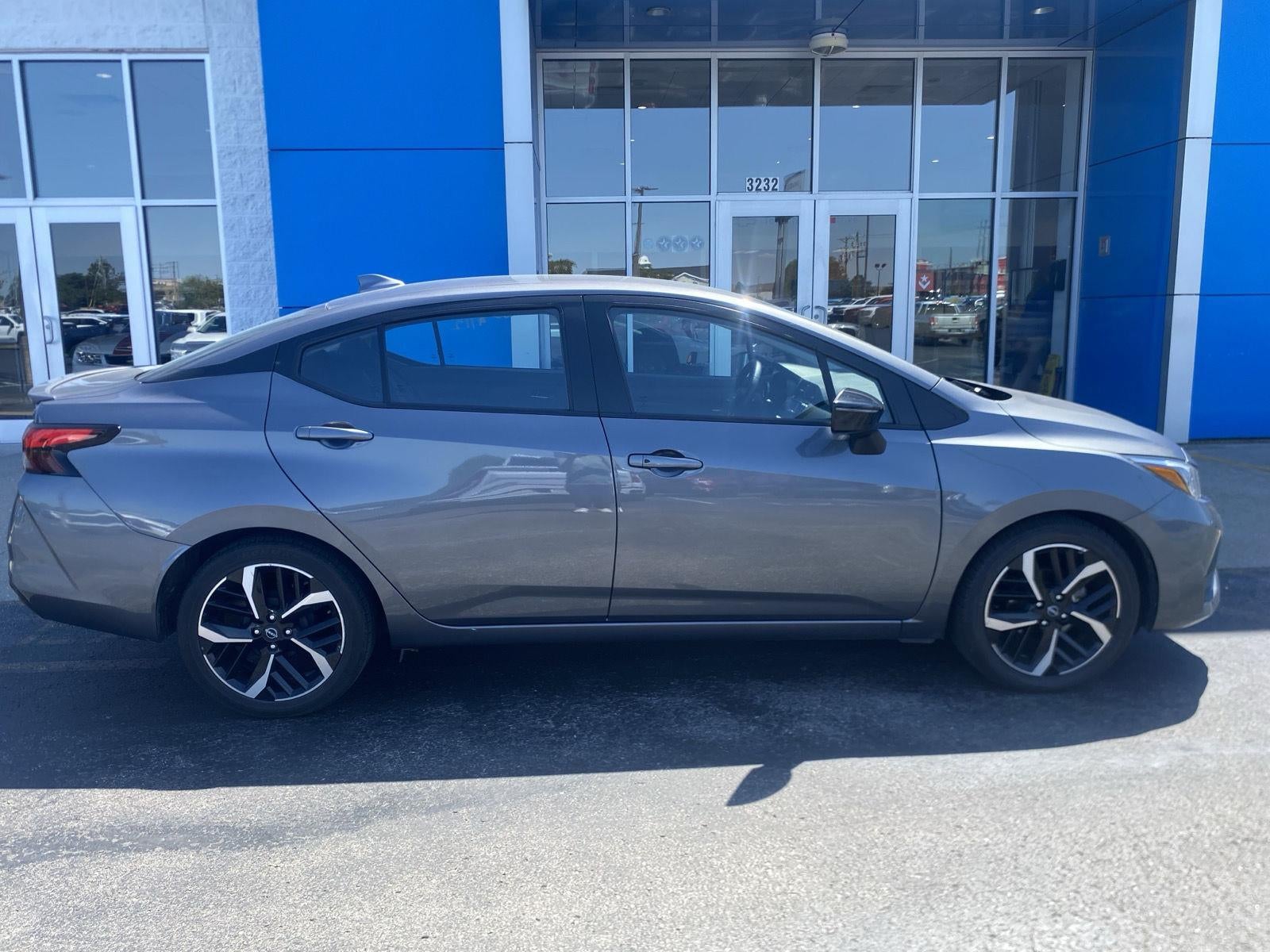 2024 Nissan Versa Sedan SR - Photo 11