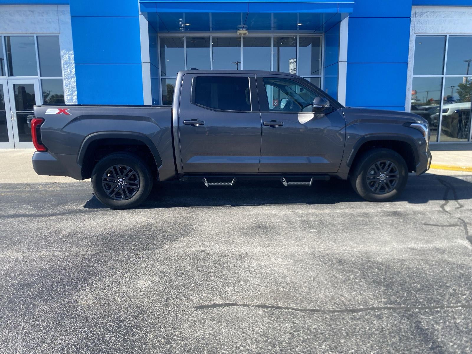 2024 Toyota Tundra 4WD SR5