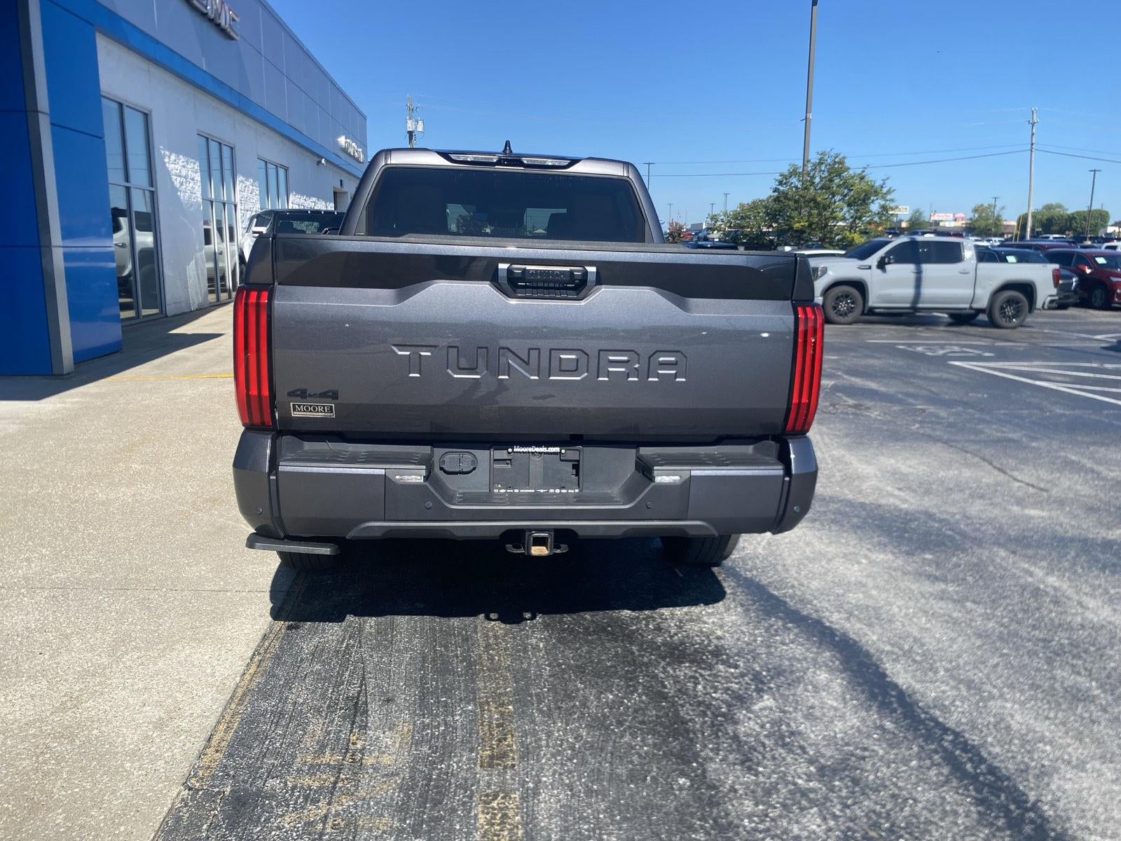 2024 Toyota Tundra 4WD SR5