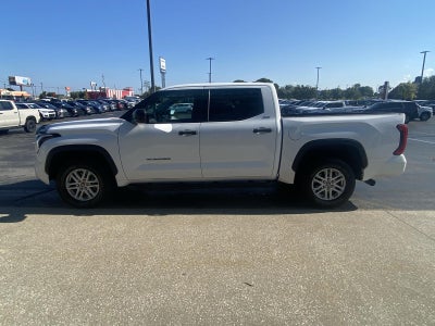 2022 Toyota Tundra 4WD SR5