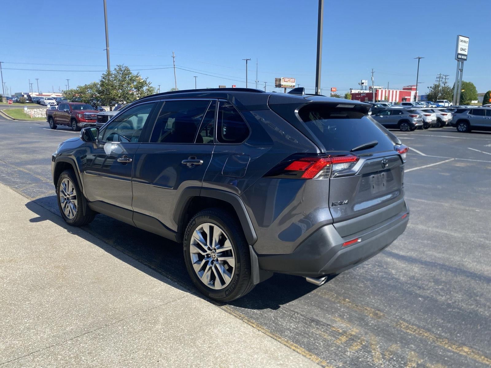 2023 Toyota RAV4 XLE Premium